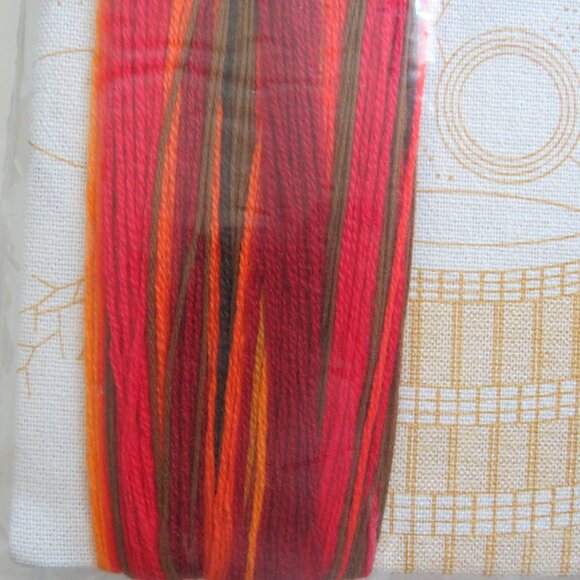 Fall Reflections Vintage 1976 Sunset Stitchery 100% Wool Yarn Embroidery Kit - Picture 9 of 10